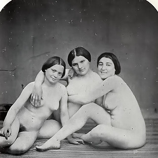 Very Old Historic Porn Photos Featuring the First Hardcore Photographs of 1890s on Vintage Pornograp