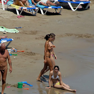 Family Naturism Check out how Women with Husbands Spend Their Time at Nude Beaches and Pose Naked