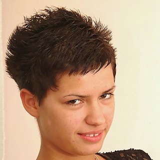 Hairy Teen spreads her unshaved pussy on this hirsute holes gallery