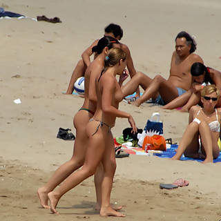 Public Nudity of Hot Naturist Girls Exposing Their Nude Bodies for Sun and Wind Enjoy Seeing Natural