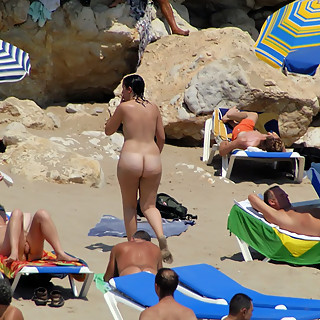 First Time at Naturist Beach Made Me Take My Camera to Shoot Hundreds of Nude Women Boobs and Pussie