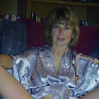 Real girl next door home shot amateur photos