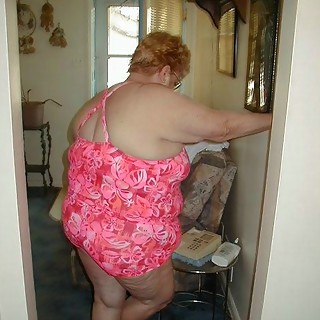 Real girl next door home shot amateur photos