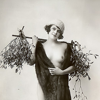 Vintage Porn And Erotica Models Pose In The Photos Of 1920 From A Private Collection