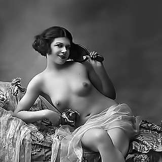 Take A Look At Vintage XXX Photos With Naked Women Shot In The Early 19Th Century