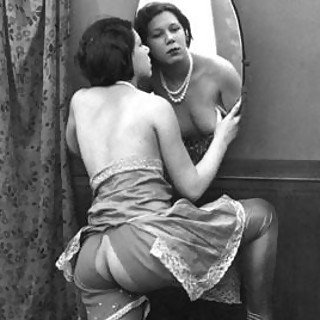 The Very First Vintage Photos Of Artistic Nudes