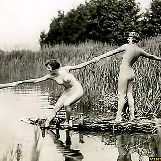 Historic Porn Photos Of Late 1800's Portraying Naked Women of That Time All Nude Only On VintageCuti