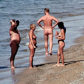 Real Naturist Photos from the Beaches of Russia Germany and France where Naked Girls Feel Good Outdo