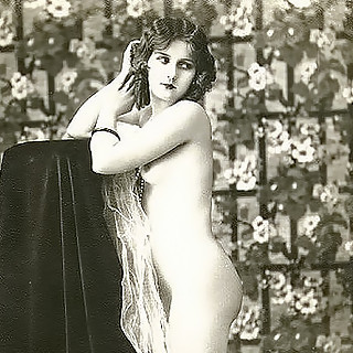 Real Antique Naked Women In Vintage Photos From Early 20 Century From VintageCuties.com
