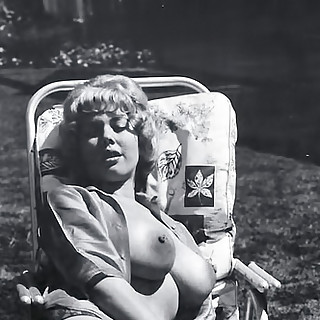 Exclusive Vintage Erotica Photos of a Big Busty Porn Queen of 1960s Owner of Enormous Pair of Fuckin