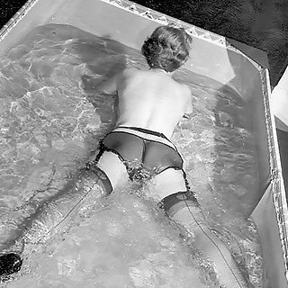 The Sweetest Vintage Water Fetish Photos of 1950-1960 from VintageCuties.com