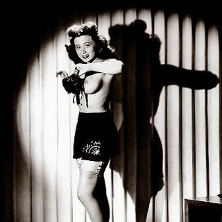 Hot Naked Vintage American Women Shot In 1930-1940