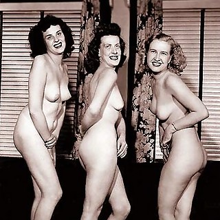 Vintage Photos Of Full Naked Female Couples And Triplets From VintageCuties.com