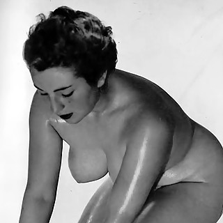 Big Busty Pornstars of the Past in this Vintage Porn Gallery Pose Naked to Dish out Their Beautiful 