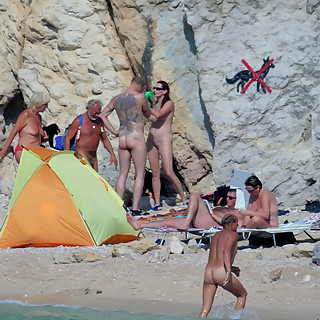 Real Naturist Families Spend Their Nude Vacations in Naked Beaches around the Europe Lots of Bare Gi