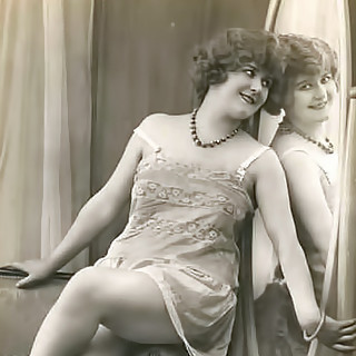 Hot Underwear Perky Tits and Hairy Pussies of French Women from 1920s Can be Found on this VintageCu