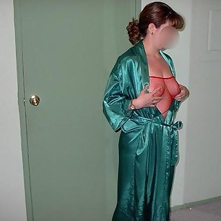 The Hottest Mature Amateurs Of The 2010 Year Seeking For A Hot Fuck Dates And Pic Share