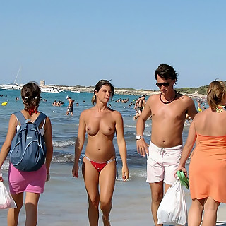 Naked Life of Nude Girls at Naturist Beaches Across the World Watch Hot Natural Chicks Bare Breasts 
