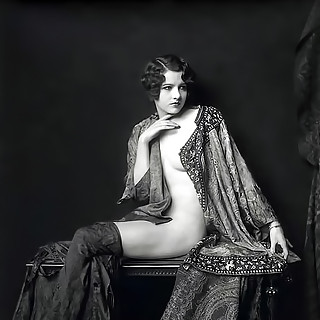 Highly Erotic Vintage Photos from 1900s with Full and Covered Female Nudity and Artistic Nudes of th