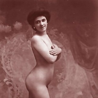 Vintage Naked Horny Round Curvy Females Fucking