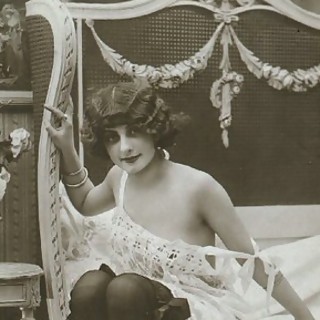 Black And White Vintage Naked French Girls In 1920's Erotica