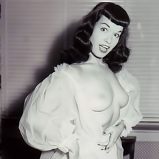 Declassified Photos of Earlier Unseen Bettie Page - Pinup Queen Shows You All the Goodies She Got - 