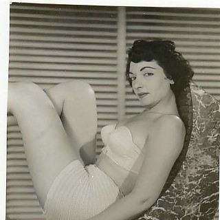 Hot Pinup Ladies Naked In Vintage Photo Samples