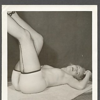 Hot Pinup Ladies Naked In Vintage Photo Samples