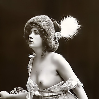 Vintage French Postcards Of 1920's Portraying Fully Naked Ladies In Hi Quality Images