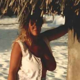 Real girl next door home shot amateur photos